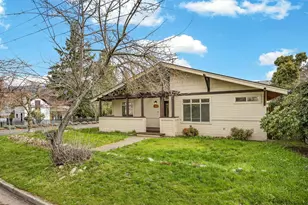 24 Dewey St, Ashland, OR 97520 - Photo 30