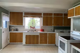 438 Washington St, Klamath Falls, OR 97601 - Photo 8