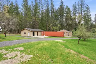 234 Penny Ln, Grants Pass, OR 97527 - Photo 32