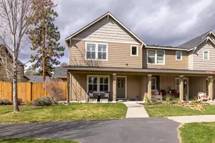 840 N Hindeman St, Sisters, OR 97759 - Photo 2