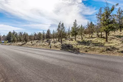 Sw Roberta Drive, Madras, OR 97741 - Photo 2
