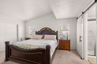 640 Hedy Jayne, Medford, OR 97501 - Photo 18