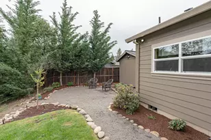 217 White Oak Way, Shady Cove, OR 97539 - Photo 30