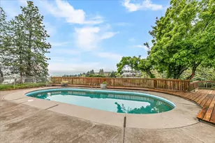 2455 David Ln, Medford, OR 97504 - Photo 36