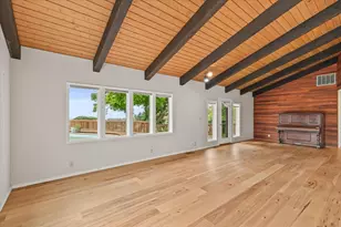 2455 David Ln, Medford, OR 97504 - Photo 8