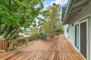 2455 David Ln, Medford, OR 97504 - Photo 40