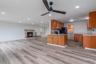 390 Morton St, Ashland, OR 97520 - Photo 10