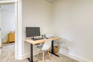 19458 Hollygrape St, Bend, OR 97702 - Photo 18