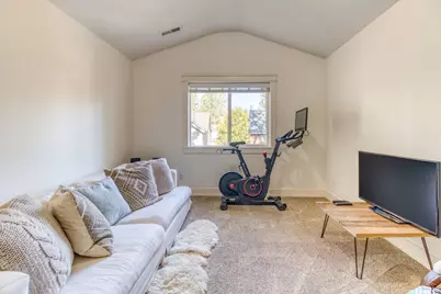 19458 Hollygrape Street, Bend, OR 97702 - Photo 20