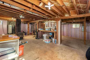 18248 Redwood Hwy, Selma, OR 97538 - Photo 32