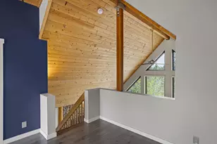 19415 W Campbell Rd, Bend, OR 97702 - Photo 22