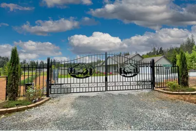 5786 Riverbanks Road, Grants Pass, OR 97527 - Photo 20