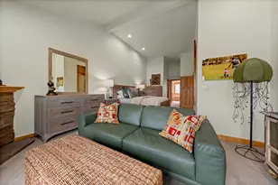 735 SW Otter Way, Bend, OR 97702 - Photo 38