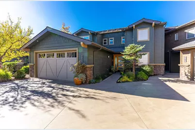 735 SW Otter Way, Bend, OR 97702 - Photo 2