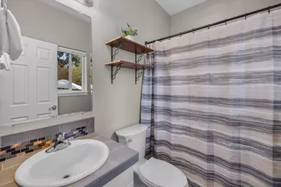 1331 NE Butler Market Road, Bend, OR 97701 - Photo 16