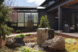 62665 Big Sage Way, Bend, OR 97703 - Photo 24