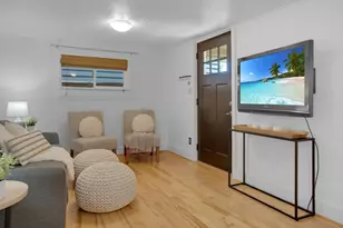 1117 NW Milwaukee Ave, Bend, OR 97703 - Photo 6