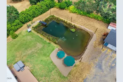 649 Pleasant Valley Road, Merlin, OR 97532 - Photo 2