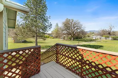 649 Pleasant Valley Road, Merlin, OR 97532 - Photo 22