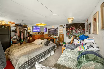 1702 SW Bridge Street, Grants Pass, OR 97526 - Photo 32