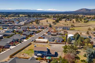 3388 SW 46th St, Redmond, OR 97756 - Photo 38