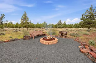 18455 McSwain Dr, Sisters, OR 97759 - Photo 10