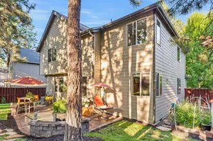 61007 Snowberry Pl, Bend, OR 97702 - Photo 22