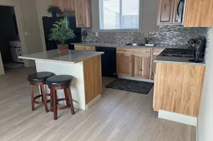 949 NW Madras Hwy, Prineville, OR 97754 - Photo 2