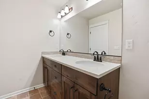 3249 SW 28th St, Redmond, OR 97756 - Photo 22