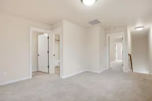 3249 SW 28th St, Redmond, OR 97756 - Photo 18