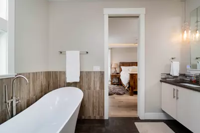 60069 SE Ruby Peak Loop, Bend, OR 97702 - Photo 16