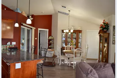 1483 SW David Drive, Grants Pass, OR 97527 - Photo 8