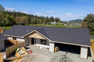 2728 Denton Trail, Grants Pass, OR 97527 - Photo 1