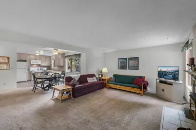 807 E Desperado Trail # 101, Sisters, OR 97759 - Photo 26