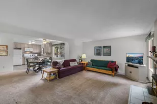 807 E Desperado Trail, Sisters, OR 97759 - Photo 26