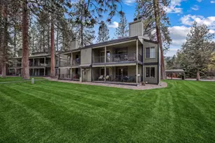 807 E Desperado Trail, Sisters, OR 97759 - Photo 2