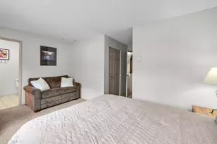 807 E Desperado Trail, Sisters, OR 97759 - Photo 22