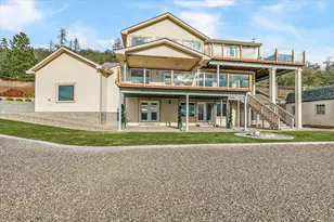 4002 Dry Creek Rd, Medford, OR 97504 - Photo 34