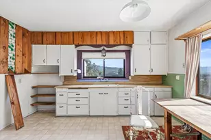 166 Nob Hill St, Ashland, OR 97520 - Photo 24