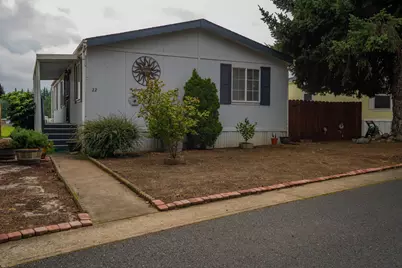 3700 Bellinger Lane #SPC 22, Medford, OR 97501 - Photo 1