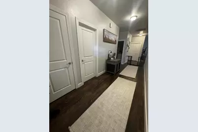 2642 Wyatt Drive, Medford, OR 97501 - Photo 2