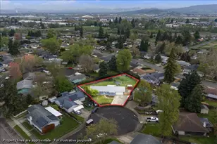 413 Emerald Cir, Medford, OR 97501 - Photo 28