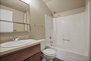 2011 NE Neil Way, Bend, OR 97701 - Photo 28