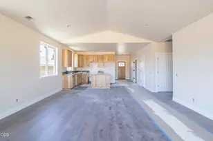 2736 Denton Trail, Grants Pass, OR 97527 - Photo 6