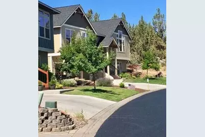 2429 SW Valleyview Drive, Redmond, OR 97756 - Photo 6