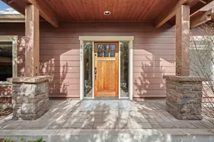 61461 Linton Loop, Bend, OR 97702 - Photo 4