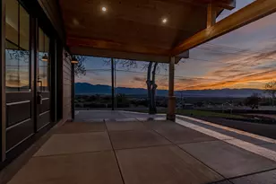 4691 Cherry Ln, Medford, OR 97504 - Photo 1