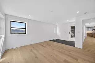 4691 Cherry Ln, Medford, OR 97504 - Photo 32