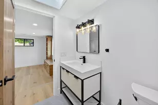 4691 Cherry Ln, Medford, OR 97504 - Photo 50