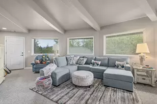 398 Madrone Ridge Dr, Grants Pass, OR 97527 - Photo 6